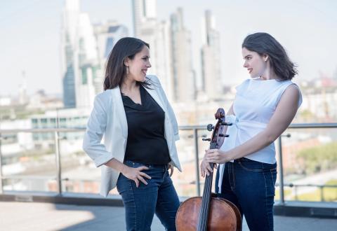 Estelle Revaz & Anais Crestin