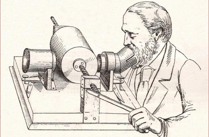 Charles Batchelor, assistent van Thomas Edison, die zijn eigen stem opneemt