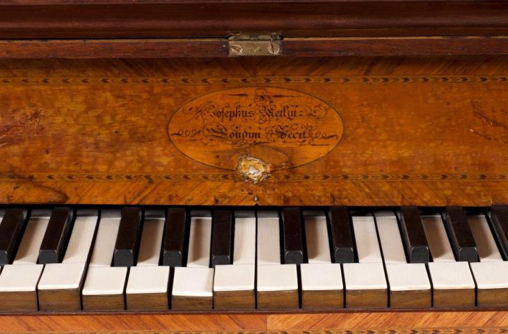 Piano droit (signature), Jean-Joseph Merlin, Londres, vers 1800, inv. 1632