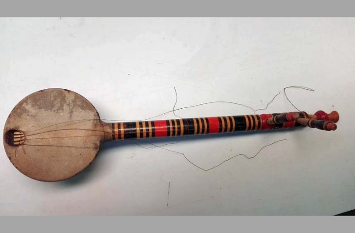 Lotar (plucked lute), Morocco, ca. 1970