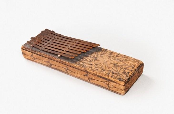 Sanza, Nigeria, unknown Igbo maker, undated